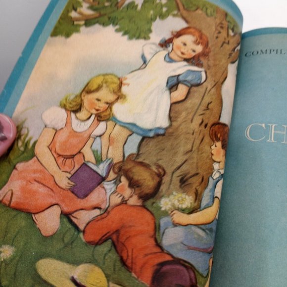 Vintage Poems For The Children's Hour Hardcover Book Nursery Art Room Decor - Picture 8 of 9